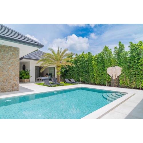 Tropical 3 Br Villa Ibaia Near Fisherman's