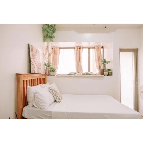 Tropical Bliss in the Metro