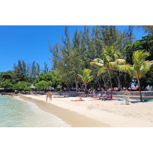 Tropical getaway villa