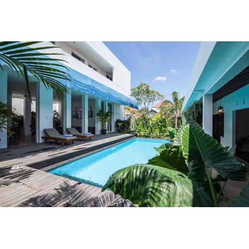 Tropical Modern 3 BR Villa