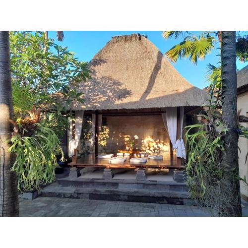 Tropical Retreat Villa