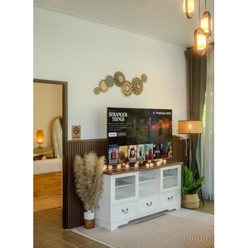 Tropicana House - Double King Bed - 2mn ZenBeach - Garden View