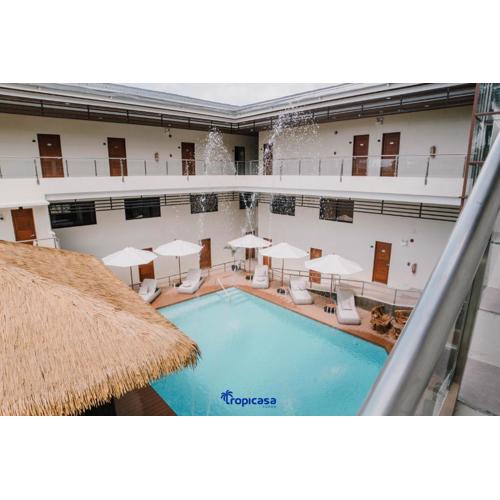 Tropicasa Hotel