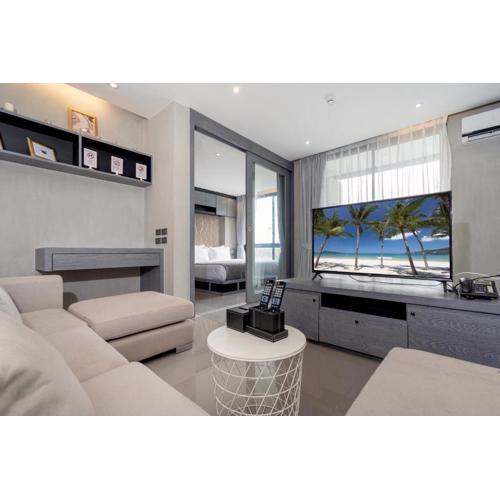 Tropics Kamala Residence, 2BR Suite CTG L402-3, Top Facilities, near FantaSea & Café Del Mar Beach Club