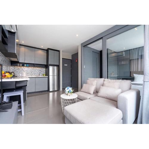 Tropics Kamala Residence CTG L709, Several Pools, near Phuket Fantasea & Beach