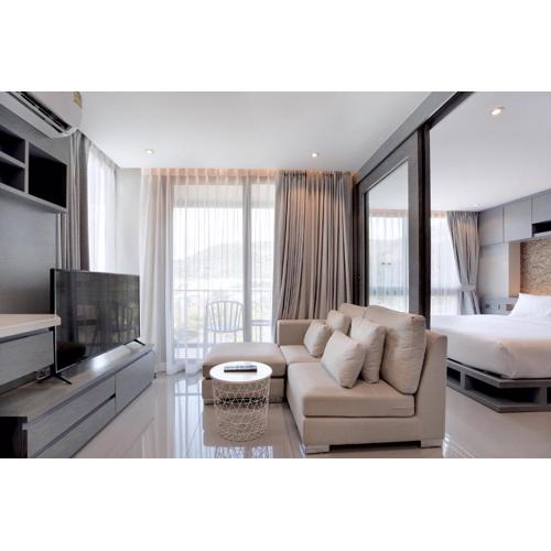 Tropics Kamala View Suite CTG D609, Top Facilities, near FantaSea & Café Del Mar Beach Club