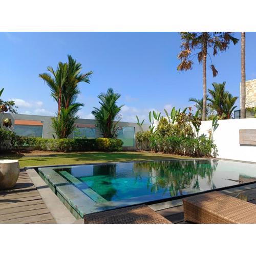 Tropikal villa 2 bedrooms in seminyak Bali