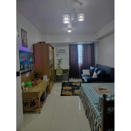 Tum's MPlace Staycation 17th Floor Tower B