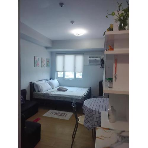 Tum's MPlace Staycation 17th Floor Tower D