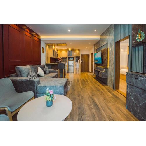 泰国芭提雅TUYLY Hill