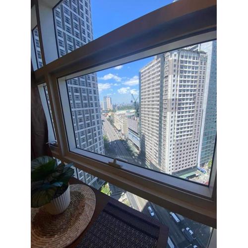 Twin Oaks near MRT Shaw, Megamall, Shangri-la plaza