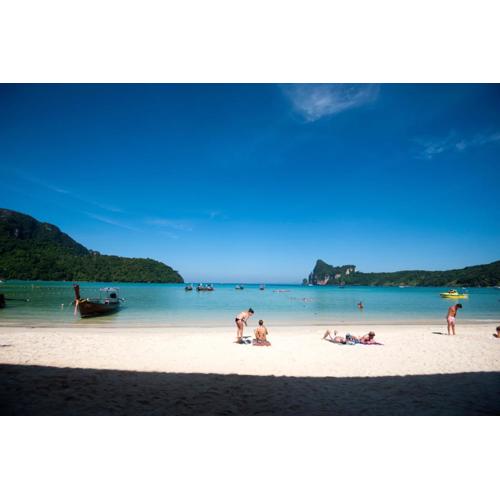 Twin Palms Hostel Phi Phi