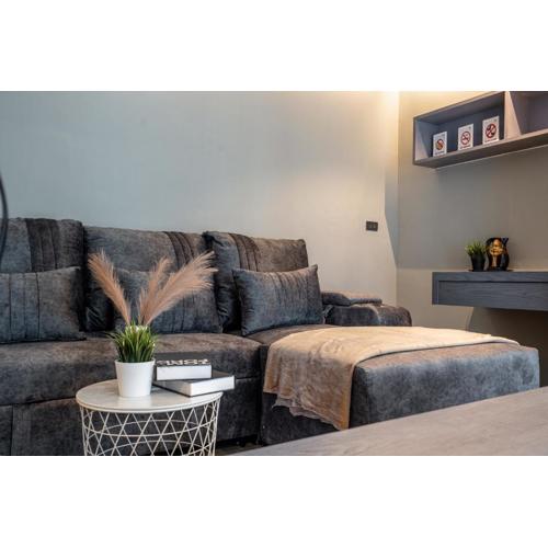 Two bedroom apartment Citygate by IBG Property D602-3