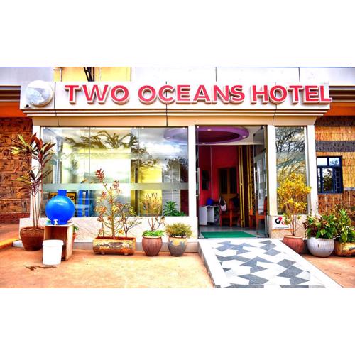 Two Oceans Hotel Voi