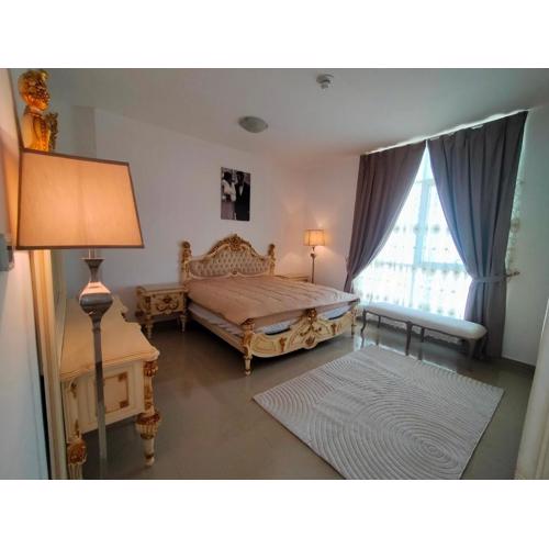 Two-room apartment with sea view