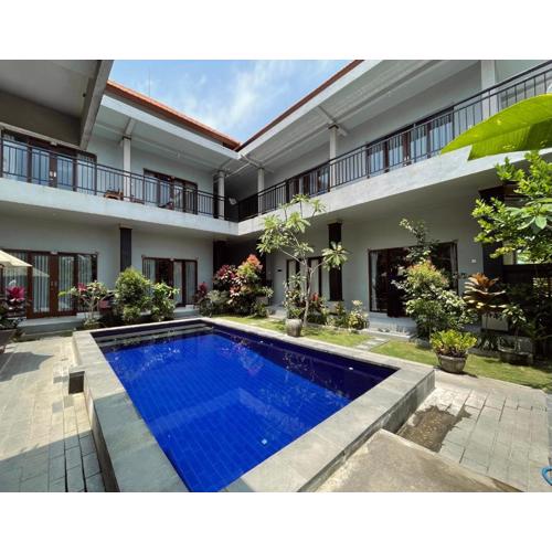 Tyana Private Room in Batu Bolong 26