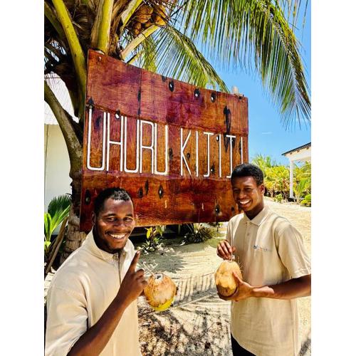 Uhuru Kijiji