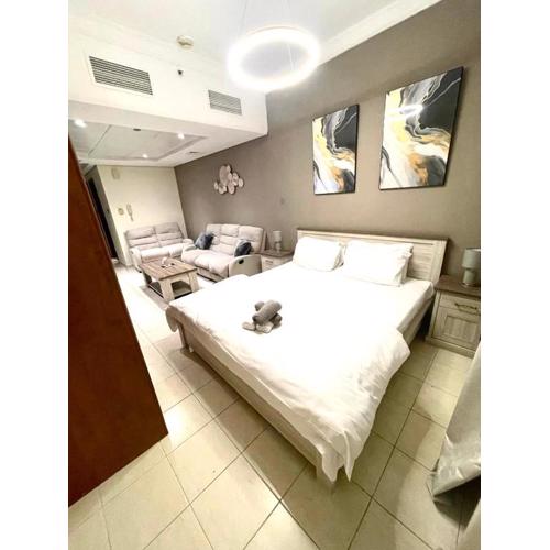Ultra Luxury Chic Studio in JLT