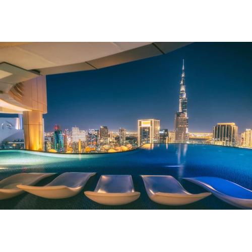 Ultra-Luxury Midtown 2 Bed Full Burj Khalifa Views