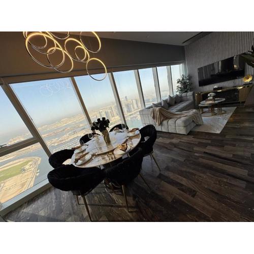 Ultra Luxury Palm Dubai Eye Fendi 2BR Damac Height