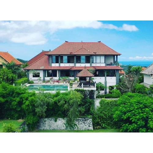 Uluwatu Huge 6 Bed Spa Villa - G8 views & Child Friendly