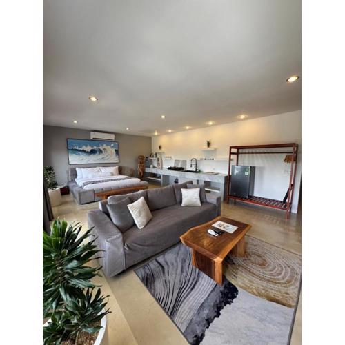 Uluwatu Stay's Deluxe Suite #5