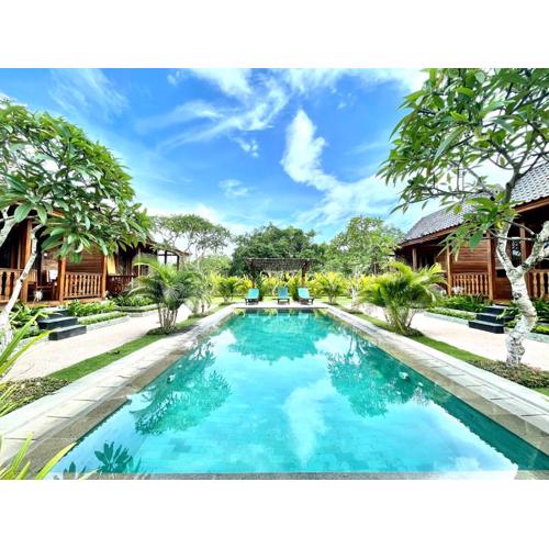 Uluwatu Wooden Villa