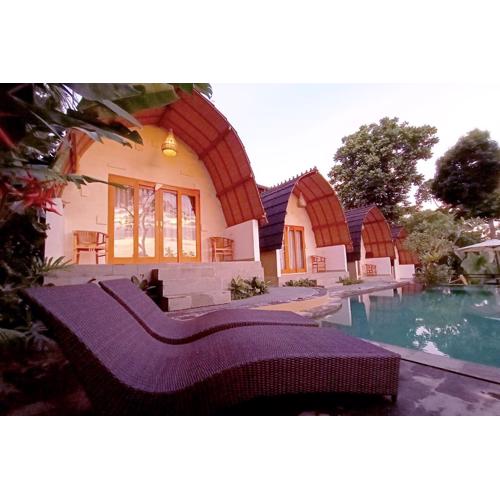 Uma Manyar Sunset Villa