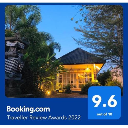 Uma Menuh Surf House