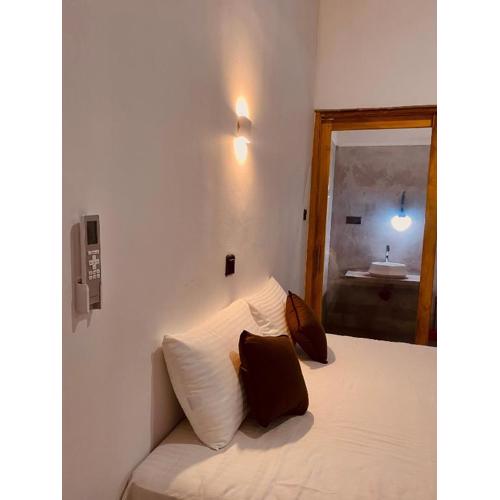 UMAAY ViLLAS - Paddyfield Hideout