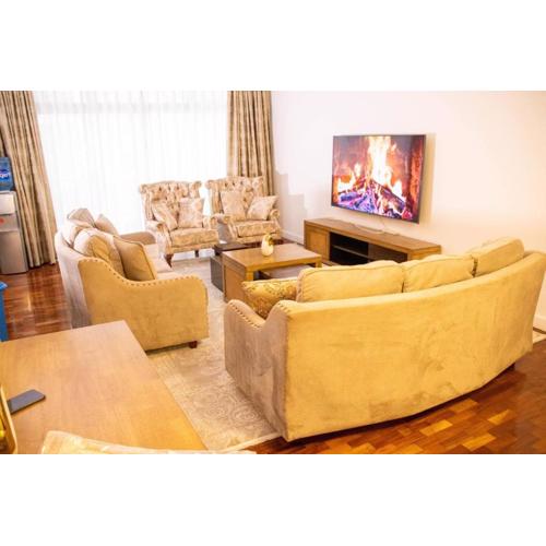 UN Accredited 2br3BedsPoolGymFullPower Backup70inchTv