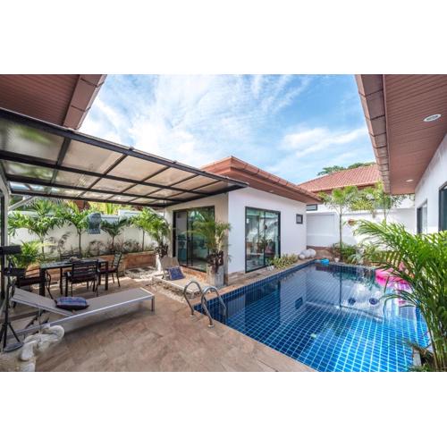 Unique Designer Art Villa Salika, 3BR & Private Pool, near Rawai and Naiharn Beachs