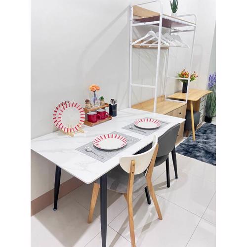 Unistay SHORE 3 Poolview w Balcony