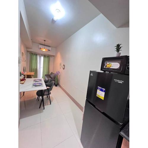 UNISTAY Shore 3 Tower 2 14 Flr w Bal