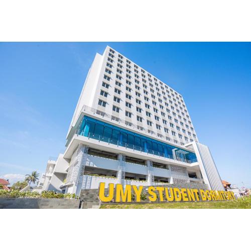 University Hotel UMY