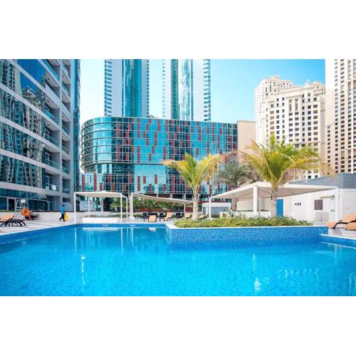 Upgraded Bay Central 1 Bed - Marina and Pool View
