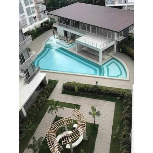Upscale Condo with High Speed Internet, Mivesa Residences