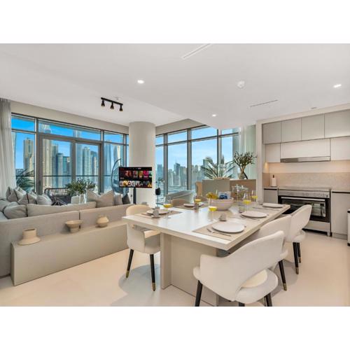 Upscale family friendly 4 bedroom on Private Beach with Amazing Views