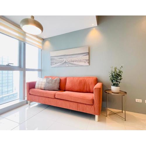 Uptown Parksuites BGC