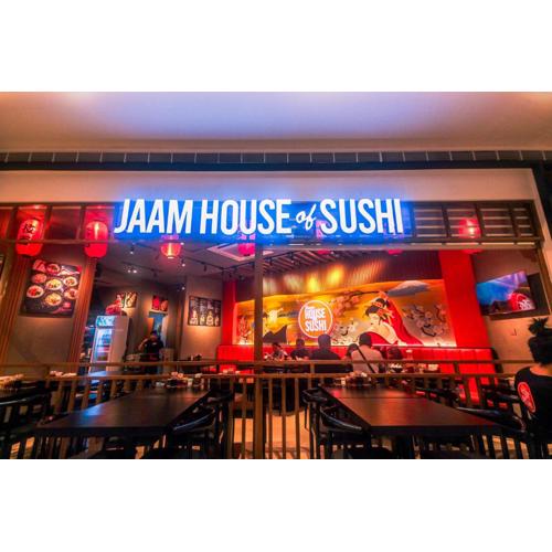 Urban Hideaway Cozy Makati Giggles Swim Gym Park Laugh Eat 3352
