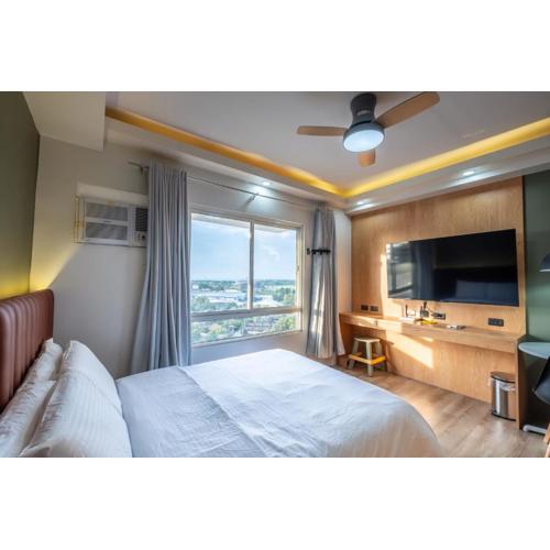 Urban Oasis @ Mesavirre Garden overlooking Bacolod