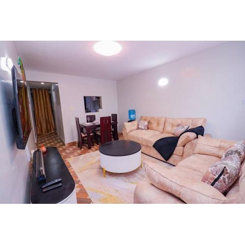 Urban Oasis Stylish 2BR EnSuite in Nairobi,TRM dr
