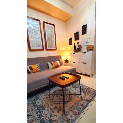 Urban Retreat at Shell Residences with Netflix 300mbps Wifi