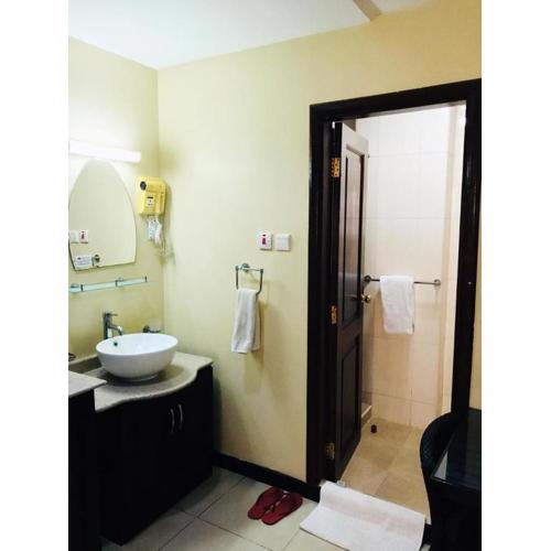 Urban Rose Hotel & Apartments