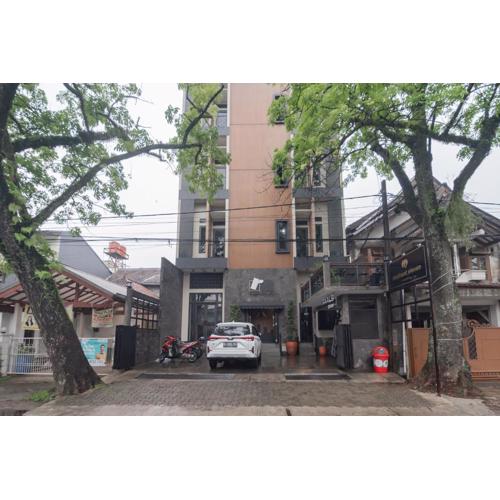 Urbanview Elephant Eleven Residence Buah Batu Bandung by RedDoorz
