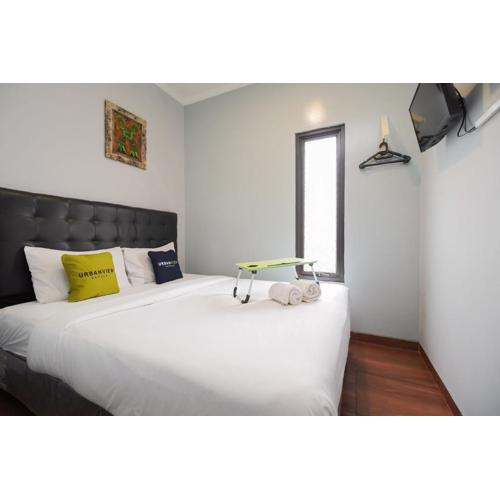 Urbanview Hotel Arafuru Residence Duren Sawit
