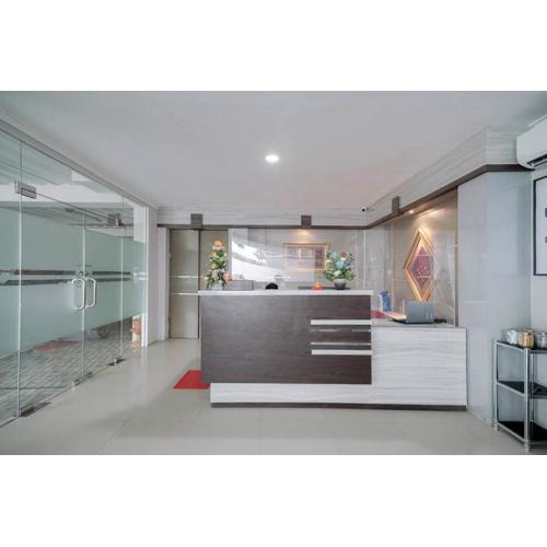 Urbanview Hotel Bari Syariah Palembang By RedDoorz