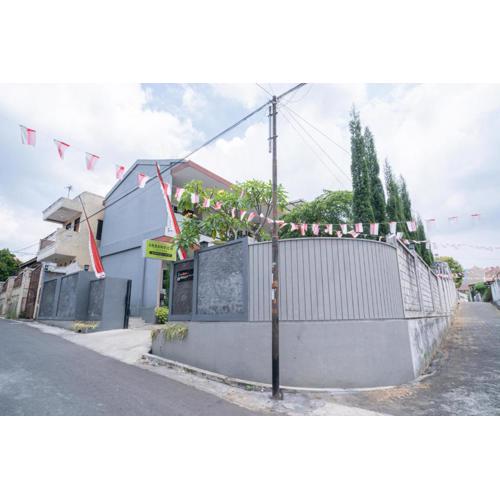 Urbanview Hotel Bubusini Batu by RedDoorz