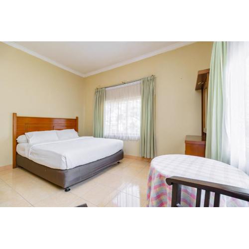 Urbanview Hotel Cendrawasih Lahat By RedDoorz