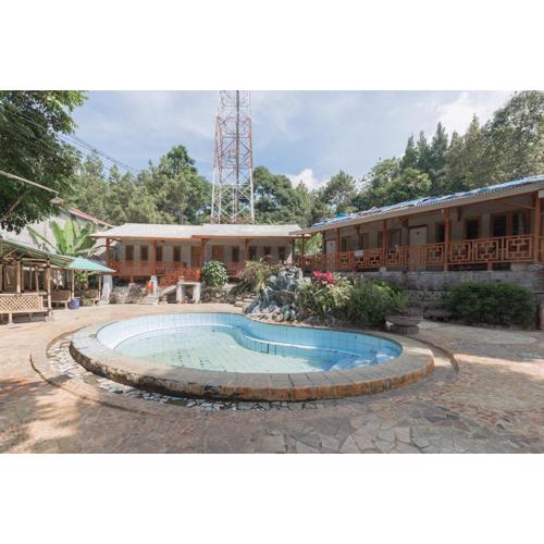 Urbanview Hotel D'Pineapple Villa Ciater by RedDoorz